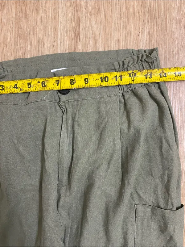 Zara Olive Green Cargo Trousers with Cuffed Ankles - Image 4