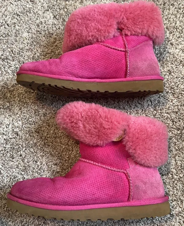 UGG Pink  Boots - Image 3