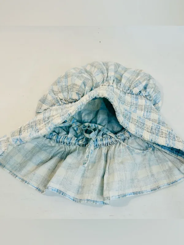 Vintage Large Prairie Sun Bonnet, Blue and White Plaid Flannel, One Size - Image 8
