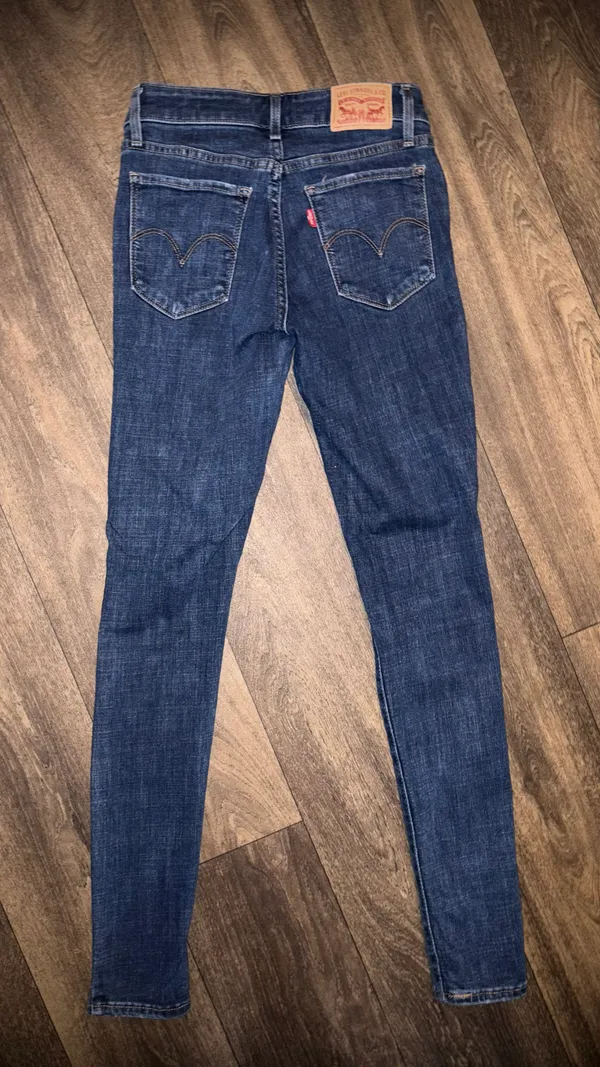 Levi’s 511 Skinny Jeans 24x28 - Image 4