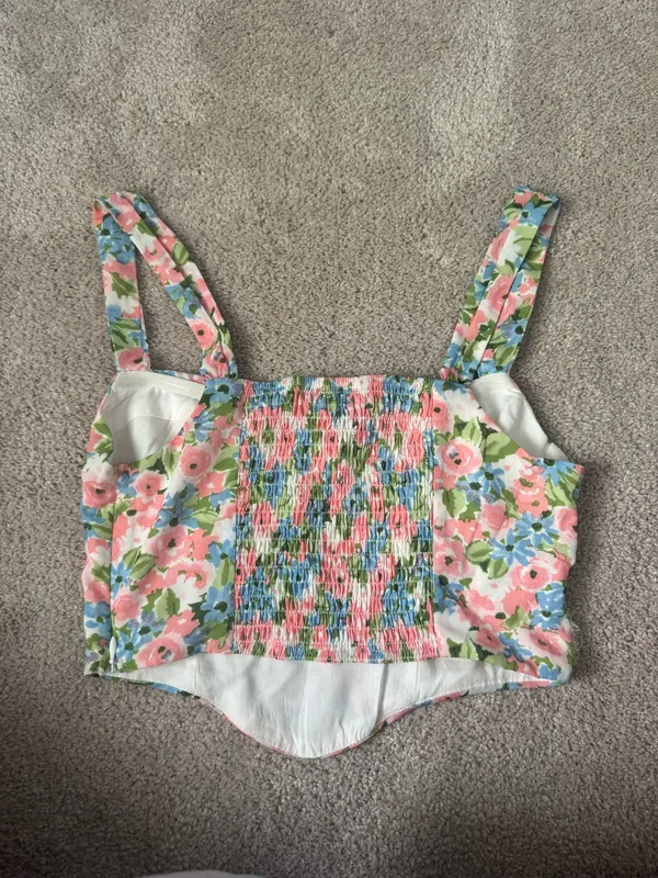 Princess Polly Aleta Top Pink Floral | Size 2 | Never Worn - Image 2
