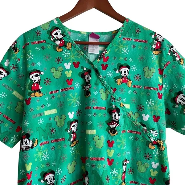 Micky Mouse Christmas Scrubs Disney Top L Medical Uniform Nurse Workwear‎ Dental - Image 3