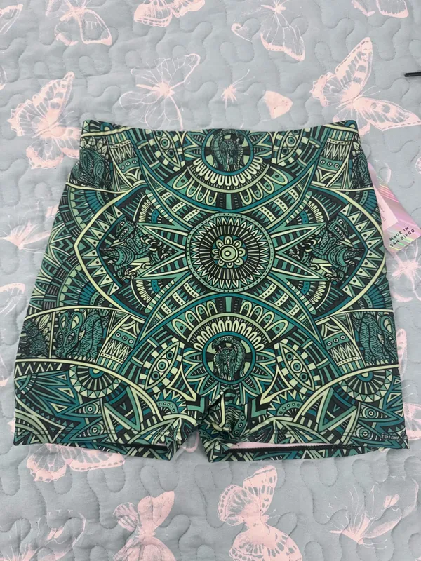 Freedom rave wear high rise shorts - Image 2