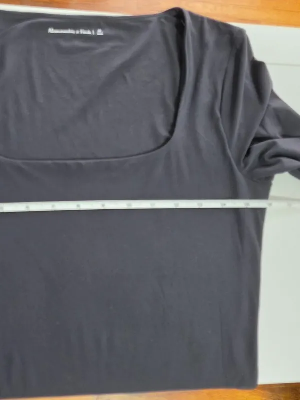 Abercrombie & Fitch Long Sleeve Square Neck Top - Black - Women's Size M - Image 5