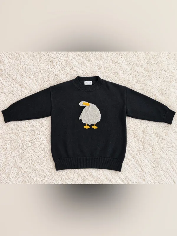 2IV&CDUPE Duck Goose Appliqué Oversized Knit Sweater – Dark Navy/Black – S/M - Image 4