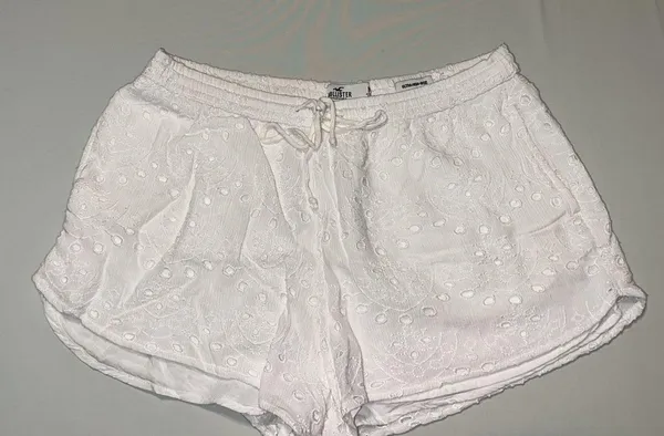 Hollister Two Piece Set - Image 3