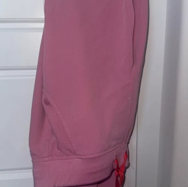 Chalk Pink FIGS scrubs - Image 4