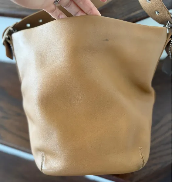 Coach Legacy Soho Tan Leather Bucket Hobo Crossbody Bag (Markings) - Image 6