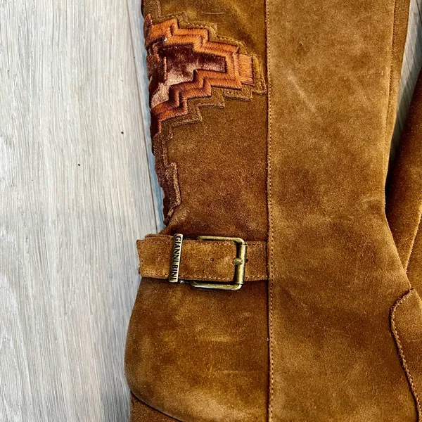 Brown Suede Knee-High Boots with Embroidered Pattern by Gianni Bini - Image 12