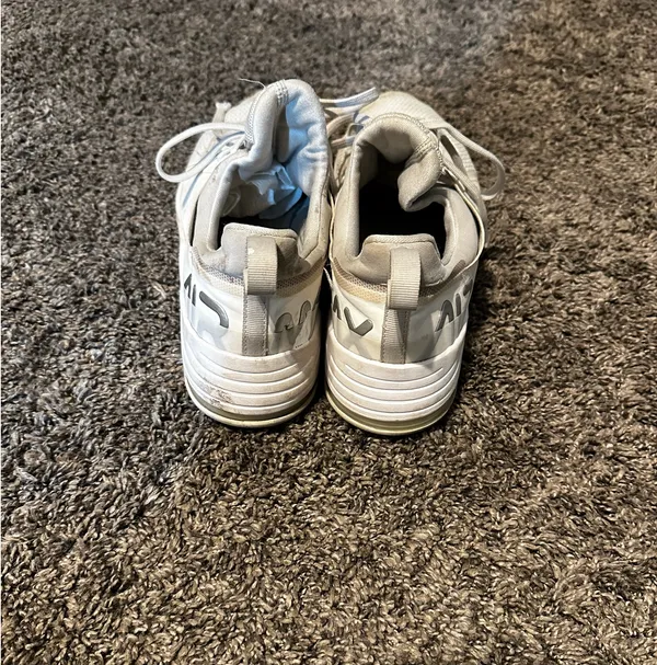 Nike Shoes - Image 4