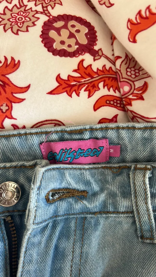 Edikted Jeans Low-Rise - Image 2