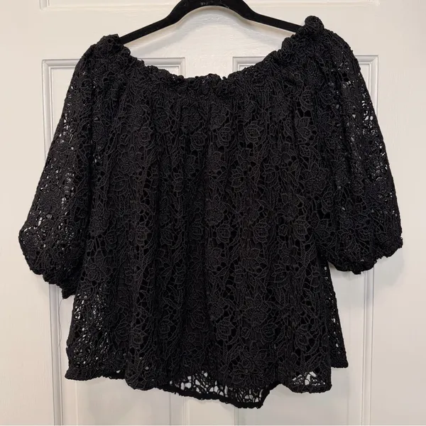 Maeve by Anthropologie Black Floral Crochet Ruffle Puff Sleeve Blouse Size Small - Image 5