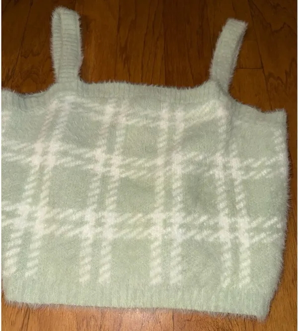 New PacSun Kendall & Kylie Light Mint Green + White Plaid Soft Cropped Top L - Image 5