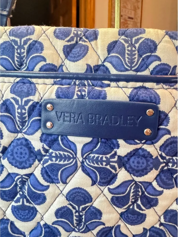 Vera Bradley Quilted Blue Floral Tote Bag - Image 5