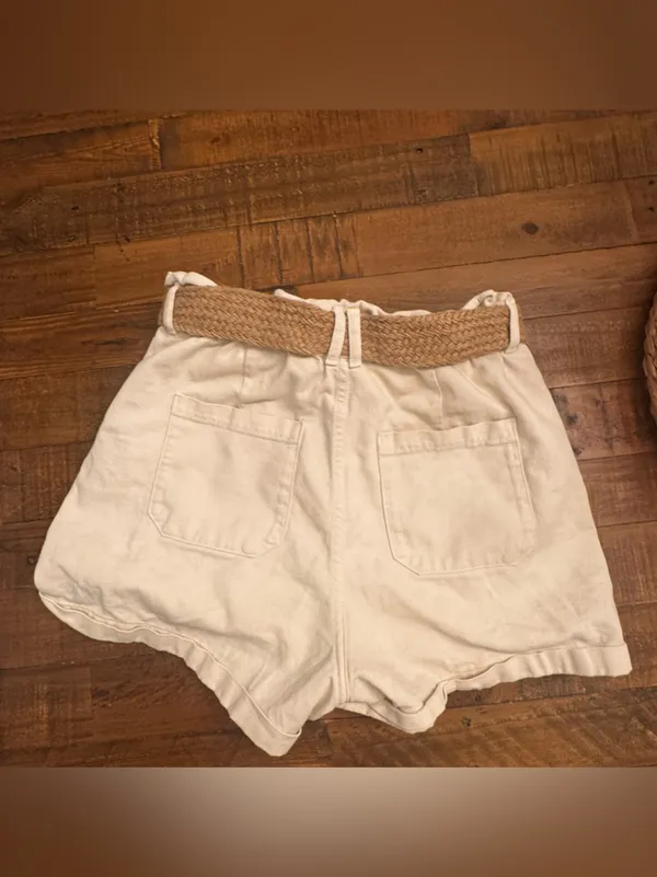 ZARA High-Waist Shorts with Woven Tan Belt - Image 3