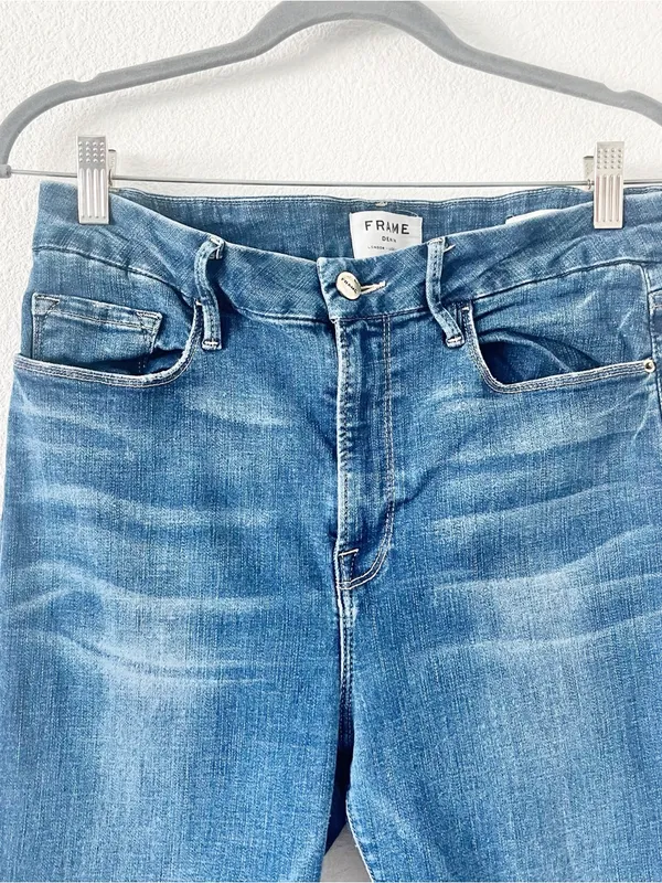 FRAME Le Crop Mini Boot Light Wash Cropped Denim High Rise Jeans - Image 3