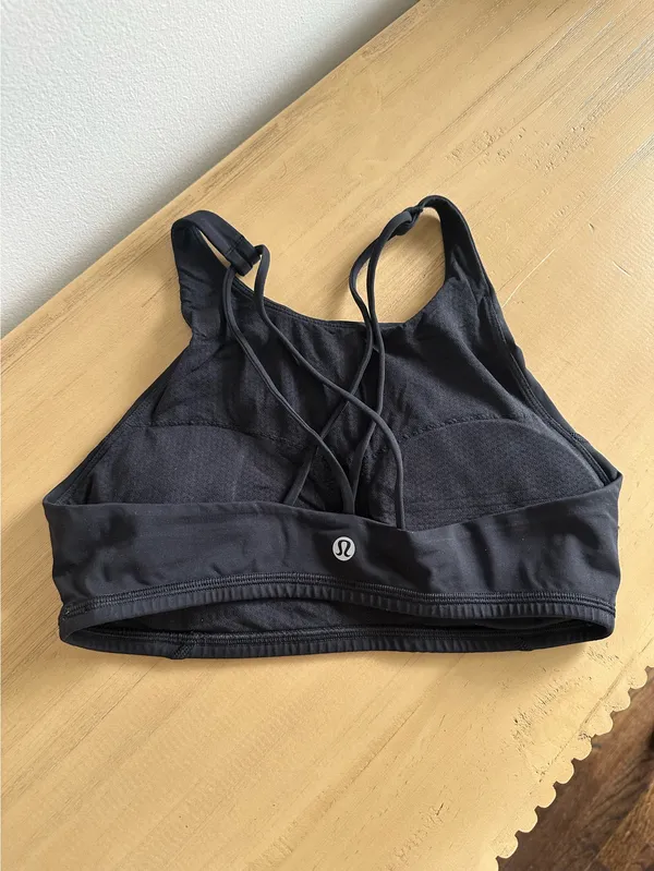 Lululemon Free To Be Bra *High Neck Black 6 - Image 2
