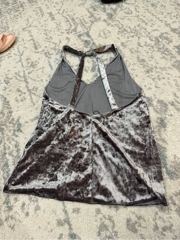 Zara Gray Silver Crushed Velvet Halter Tank Open Back S NWT - Image 4