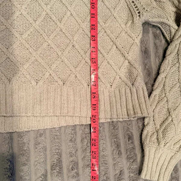 American Eagle Womens‎ Oatmeal Cream Diamond Cable Knit Mock Neck Sweater Small - Image 6