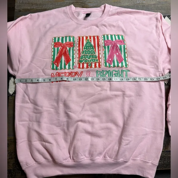 Gildan Pink Merry & Bright Sweatshirt - Image 6