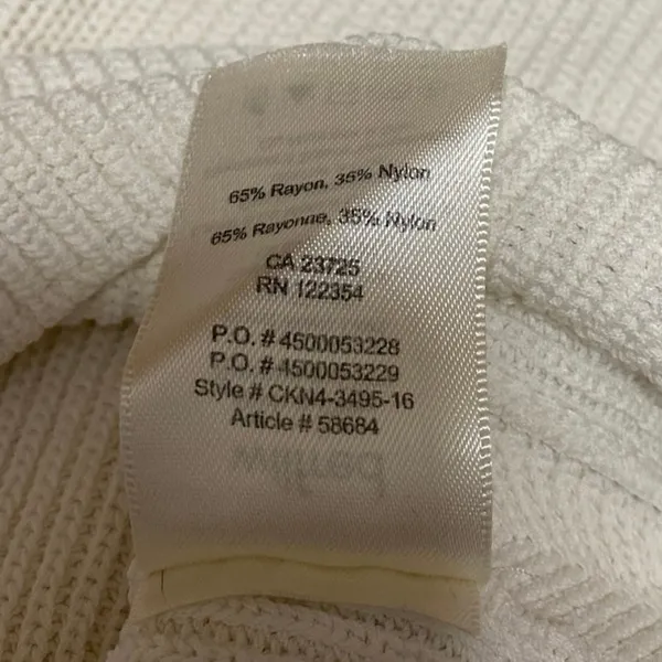 Aritzia Wilfred White Sleeveless Ribbed Knit Sculpt High Neck Crop Top Size XS - Image 4
