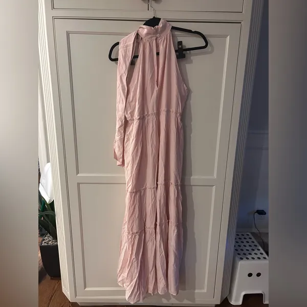 Zesica, NWT Chic Blush Halter Maxi Dress, M Pink Size M - Image 5