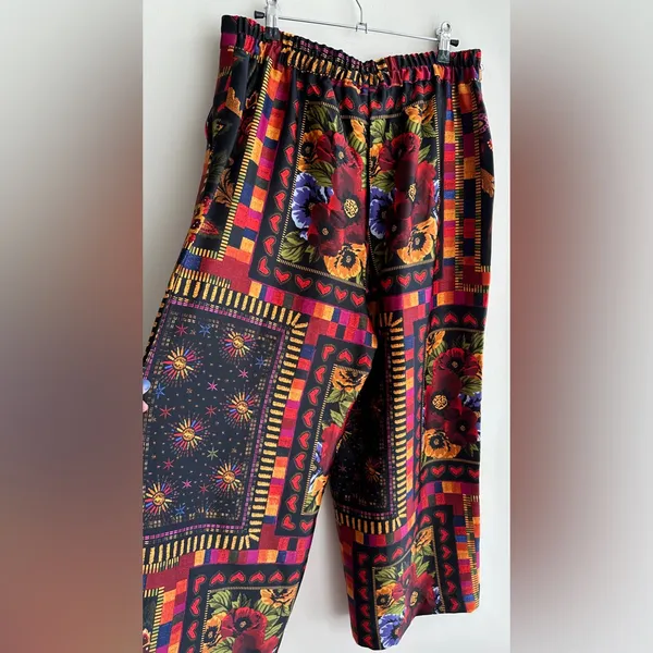 Joie Floral and Sun Graphic Silky Culotte Pants, Multicolored, Size Large - Image 13