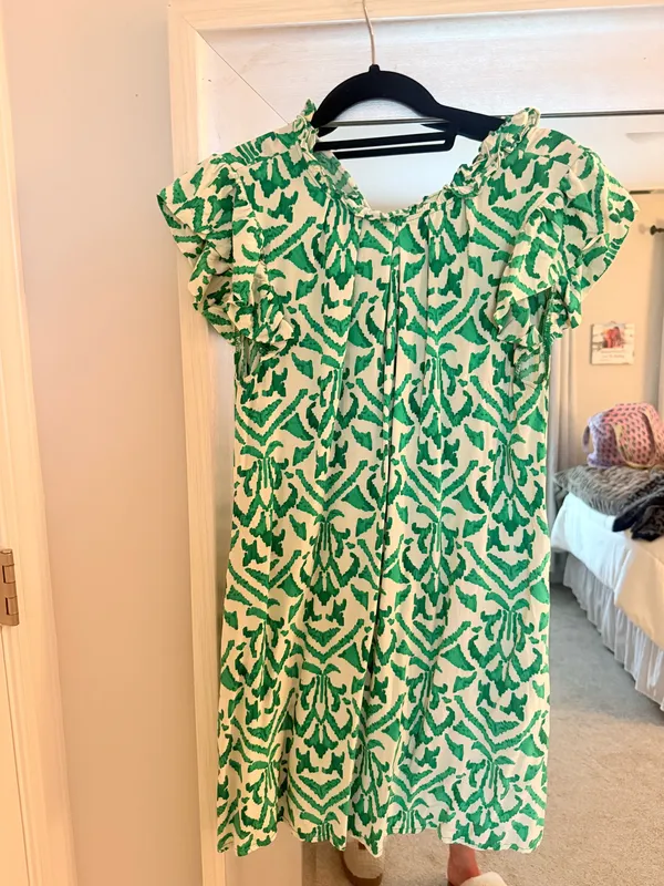 Green and white boutique dress - Image 3