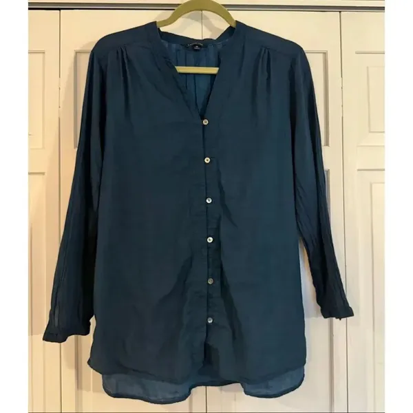 Lands’ End blue cotton button front blouse 14 - Image 2