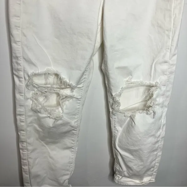 American Eagle‎ Outfitters white Mom Straight Jeans size 10 - Image 7