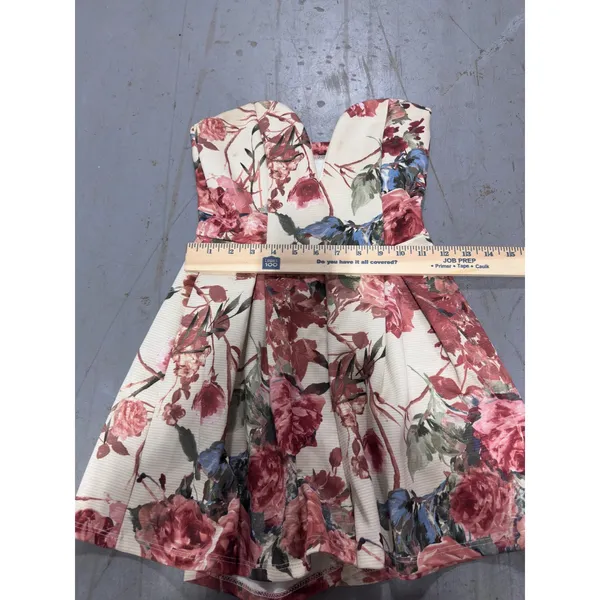 Floral Strapless Sweetheart Romper Pink Red Rose Print Textured Mini Jumpsuit - Image 2