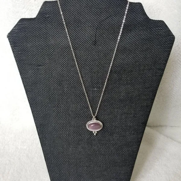Silvertone unbranded purple stone pendant - Image 2