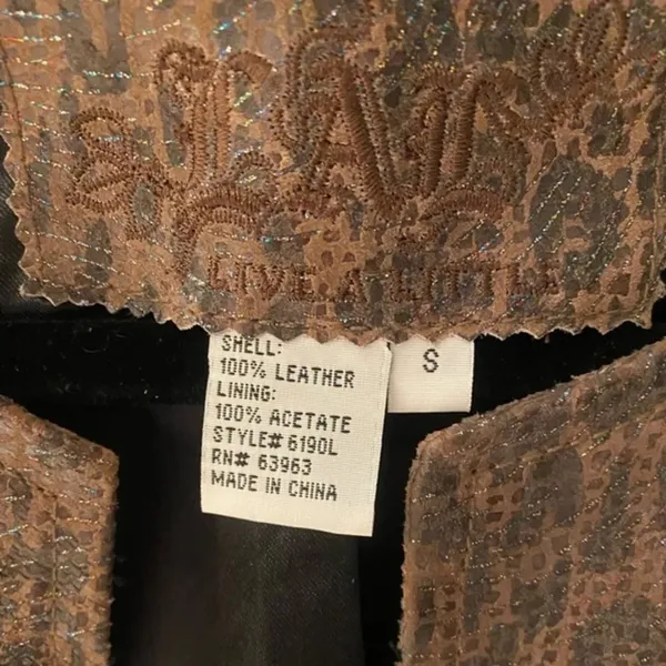 Live A Little 100% Leather Jacket Leopard pattern zippered - Image 6