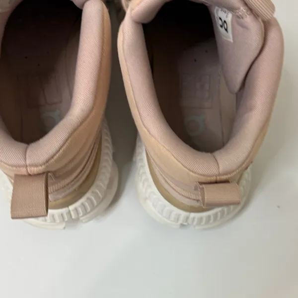 On Running Women's Ankle Boots in Beige - Image 6