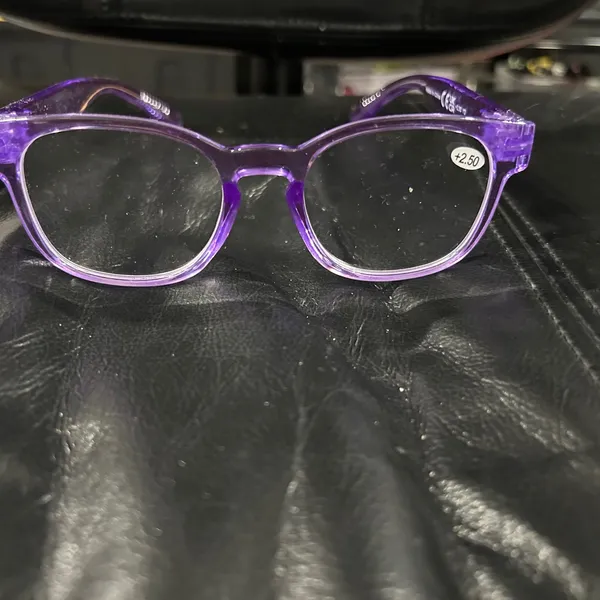 Purple Reading Glasses 2.50 - Image 3