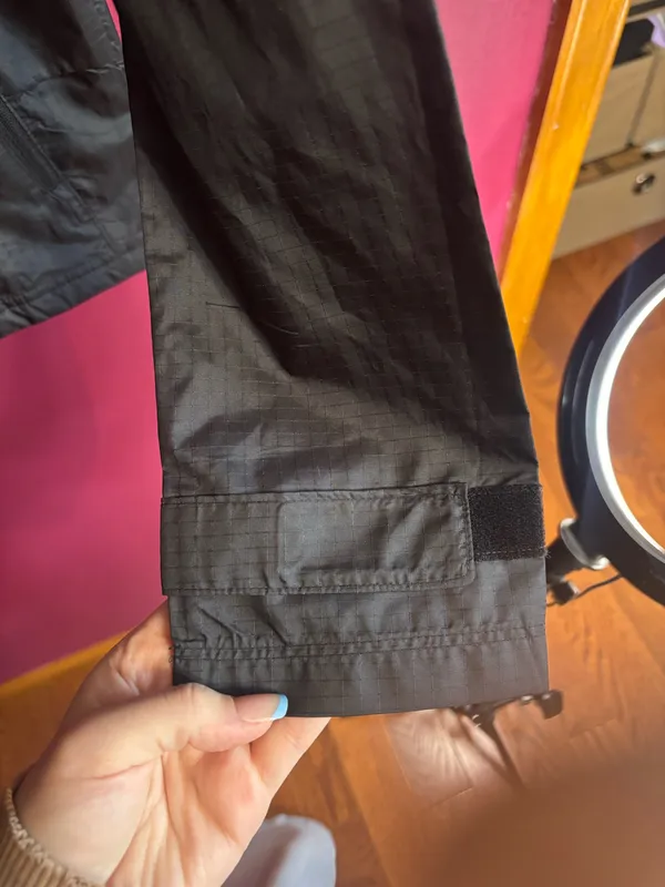 Women’s Nike running black lightweight jacket  - Image 5