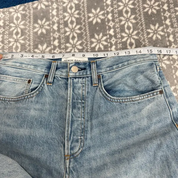 Aritzia Denim Forum The Joni High‎ Rise Loose Distressed Slouchy Size 29 x 29 - Image 11