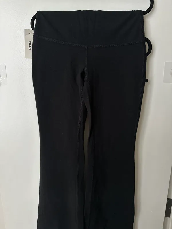 Aritzia High Rise Flare Legging - Image 2