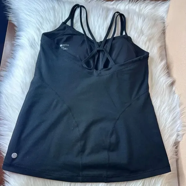 ZELLA Jewel Strappy Back Workout Tank Built In Bra Size Medium - Image 11