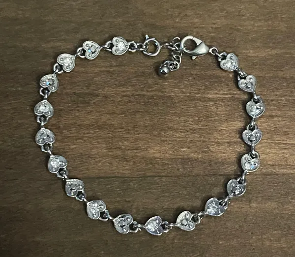 RN Signed Rhinestone Heart Link Bracelet Silver - Image 2