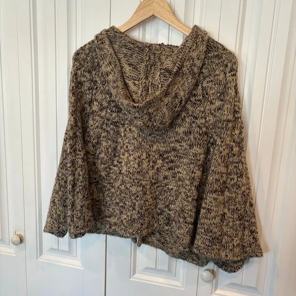 BCBGMaxazria Tan Toggle Bolt Hooded Caridgan Size Small‎ - Image 2