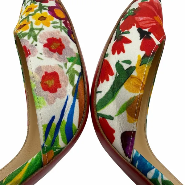Christian Louboutin Iriza 100 Crepe Satin Floral d'Orsay Pump Size 37.5 - Image 14