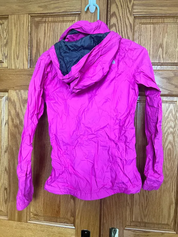The North Face - Women’s Pink Rain/Windbreaker Hyvent Jacket - Image 4