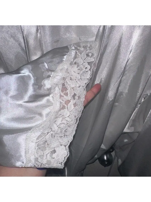 Torrid Bridal Pinup White Satin & Lace Robe - Image 7