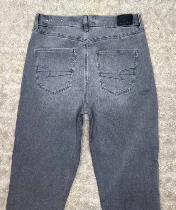 American Eagle grey Curvy Hi-Rise Next Level Stretch denim jeggings Size 8 X-Long - Image 7