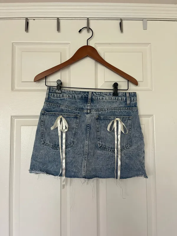 SheIn Blue Jean mini skirt with bows - Image 2