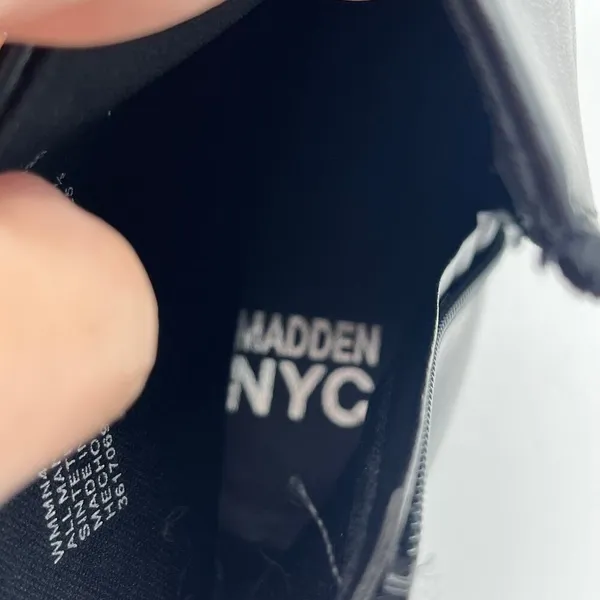 Madden NYC Women's Black Heeled Ankle Booties Size 8. EUC - Image 7