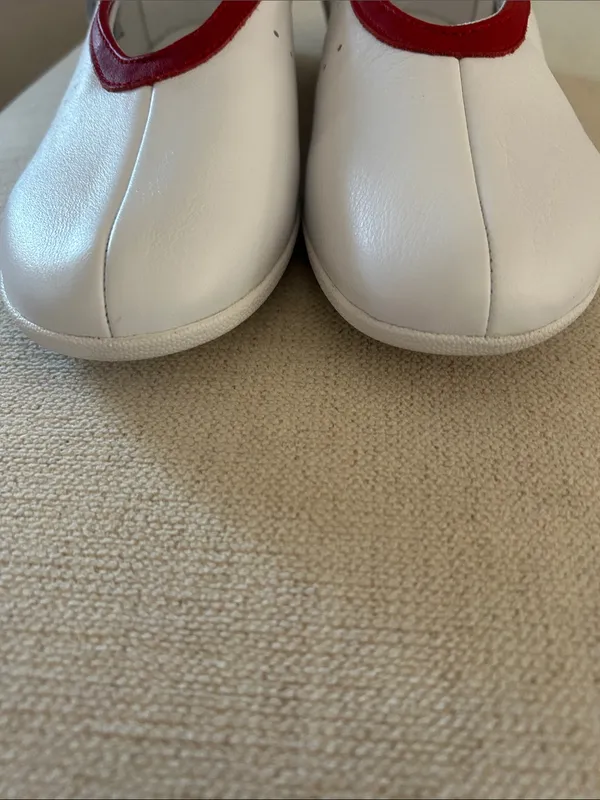 ADIDAS STAN SMITH LO BALLET SHOES, White/Red, size 8, NWOT DISPLAY PAIR - Image 8