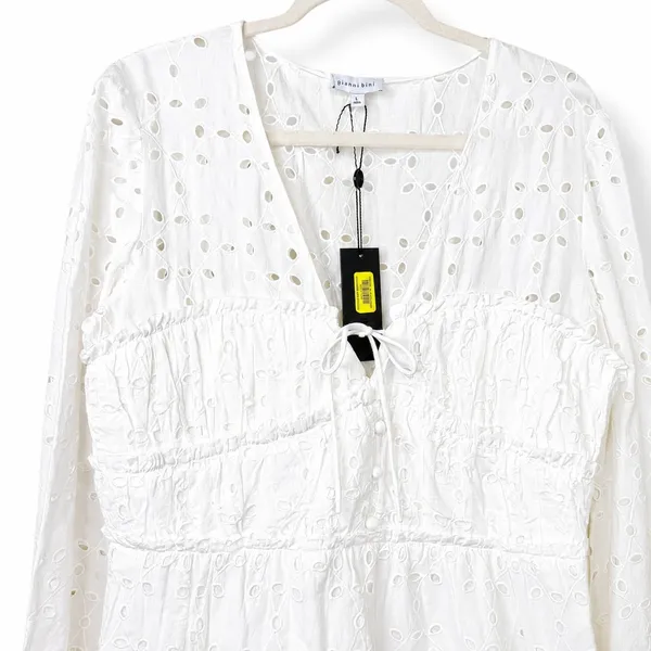 NEW Gianni Bini Katrina White Eyelet Embroidered Long Sleeve Mini Sundress Large - Image 4