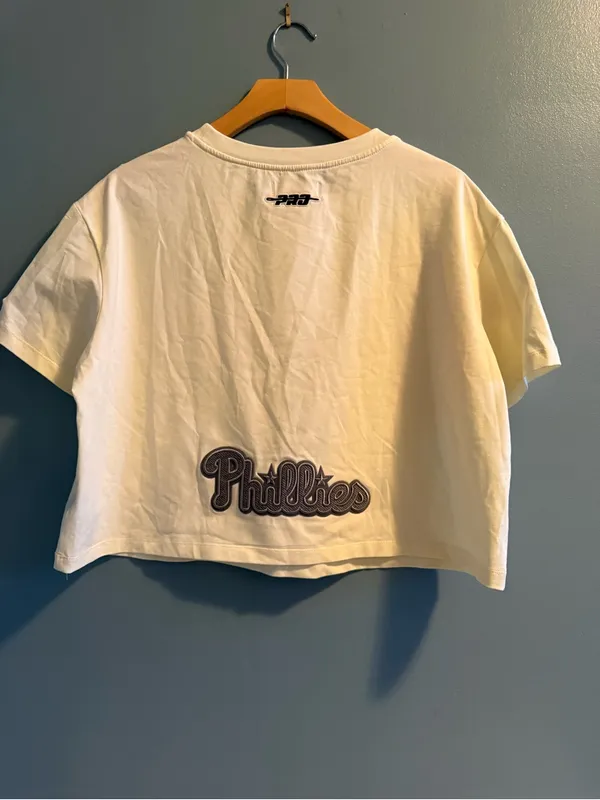 Pro Standard Philadelphia Phillies Women’s Ivory Reverse Short Sleeve T-Shirt - Image 8